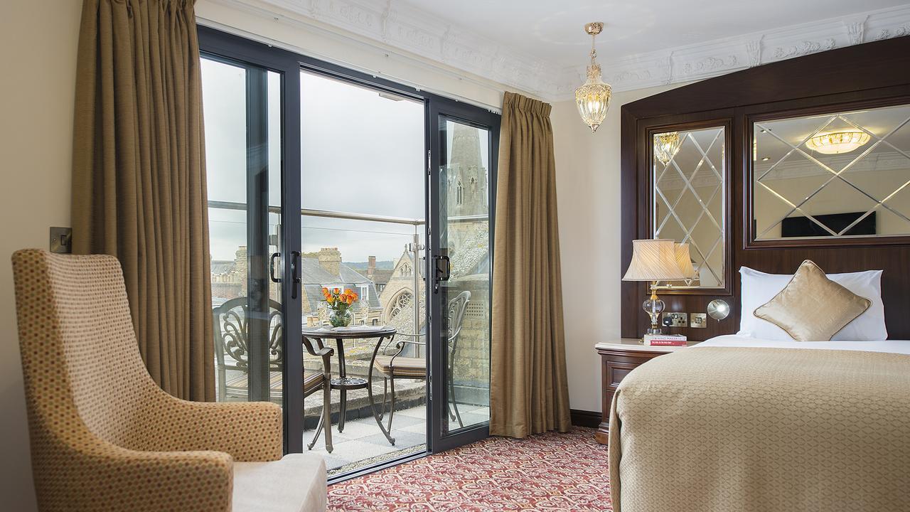 The George Street Hotel Oxford Exteriör bild A room at the hotel